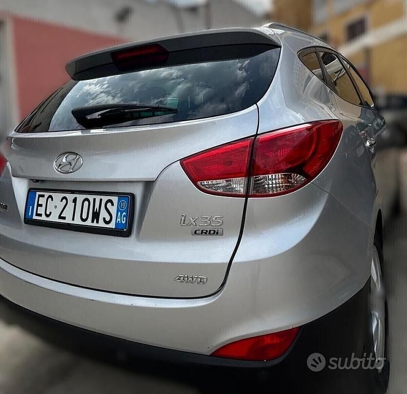 Usata Hyundai ix35 Classic 183 CV (134 kW) 2010 Grigio SUV
