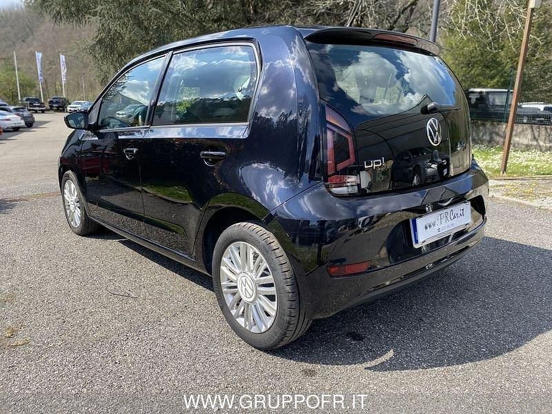 Usata VW up! Move 65 CV (47 kW) 2023 Nero Utilitaria