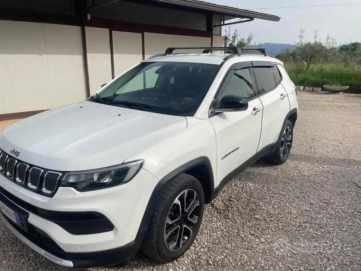 Usata Jeep Compass 131 CV (96 kW) 2021 Bianco SUV