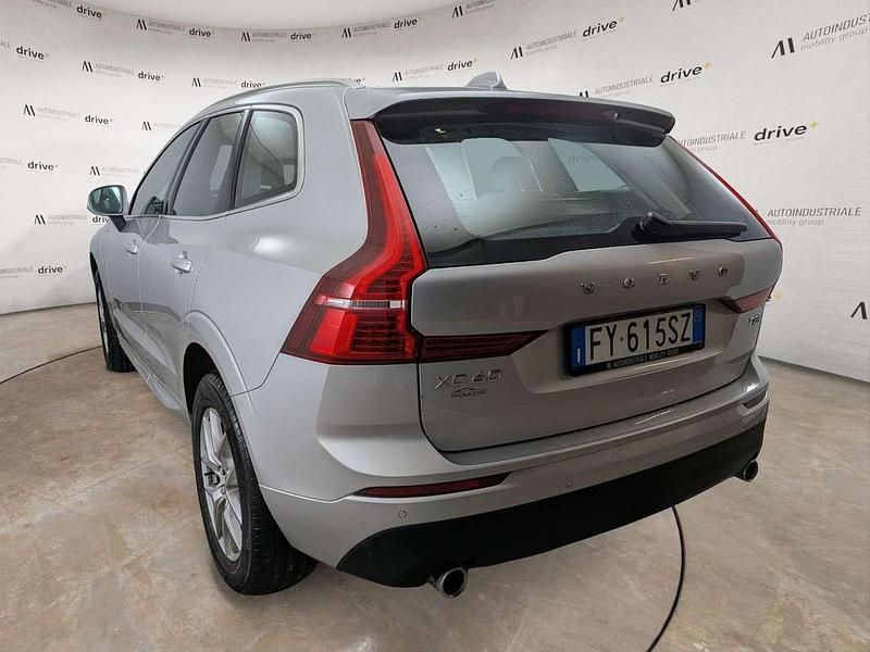 Usata Volvo XC60 Business Edition 303 CV (222 kW) 2019 Argento SUV