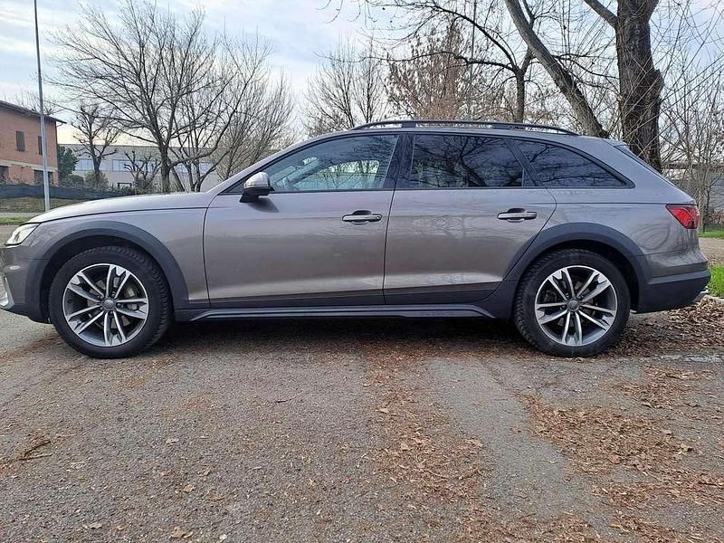 Usata Audi A4 Allroad Ambiente 190 CV (139 kW) 2019 Grigio Station wagon