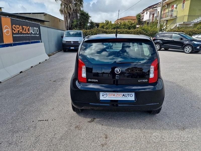 Usata Skoda Citigo 60 CV (44 kW) 2018 Nero Utilitaria