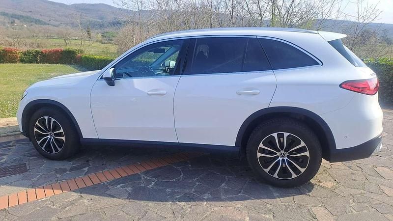 Usata Mercedes GLC220 Business 194 CV (142 kW) 2025 SUV