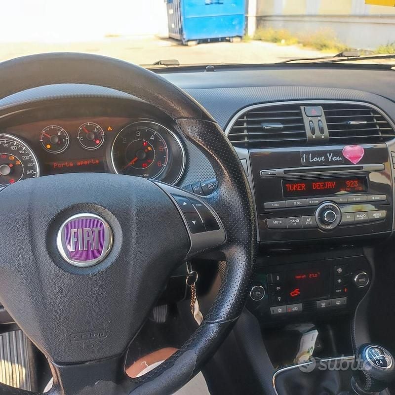 Nero Usata 2007 Fiat Bravo Utilitaria | 1499 € (Super prezzo) - Immagine 1/4