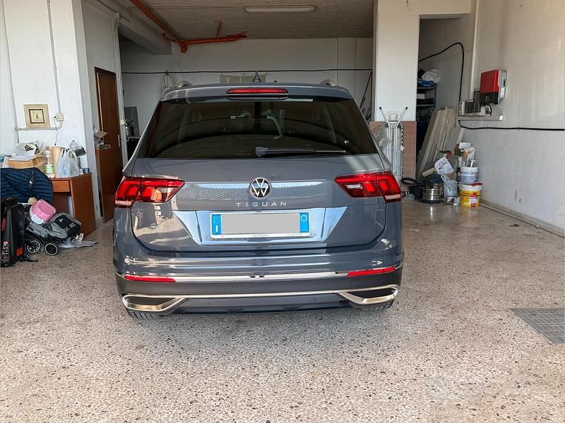 Usata VW Tiguan 150 CV (110 kW) 2021 Grigio SUV