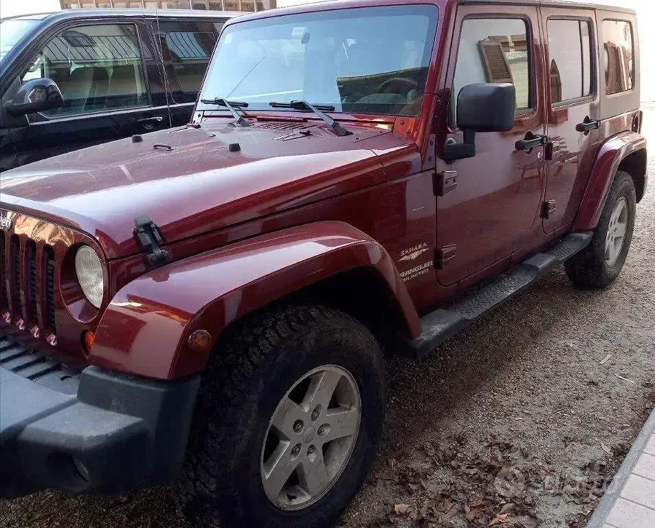 Usata Jeep Wrangler Unlimited Sahara 177 CV (130 kW) 2007 Rosso SUV