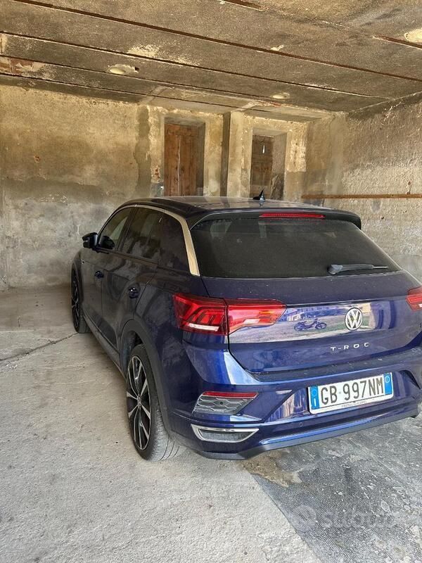 Usata VW T-Roc Advance 150 CV (110 kW) 2020 Blu SUV