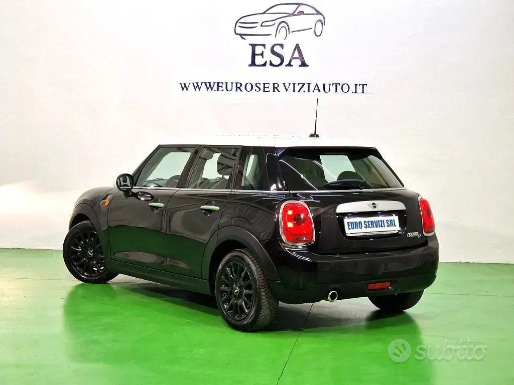 Usata Mini One D Business 95 CV (69 kW) 2015 Nero Utilitaria