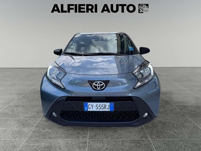 Usata Toyota Aygo X Trend 72 CV (52 kW) 2025 Grigio SUV