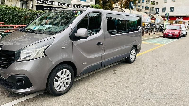 Usata Renault Traffic 80 CV (58 kW) 2015 Grigio Monovolume