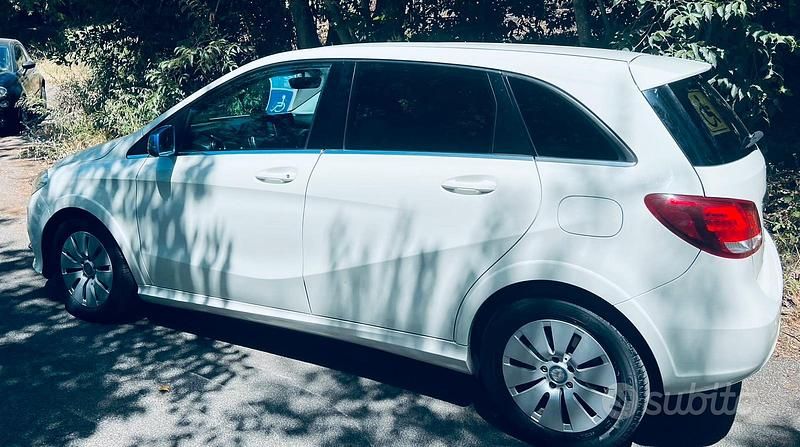 Usata Mercedes B Electric Drive Executive 64 kW (88 CV) 2014 Bianco Utilitaria