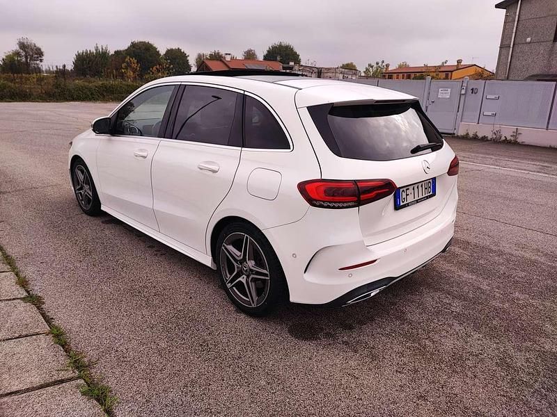 Usata Mercedes B200 AMG 163 CV (119 kW) 2019 Other Monovolume