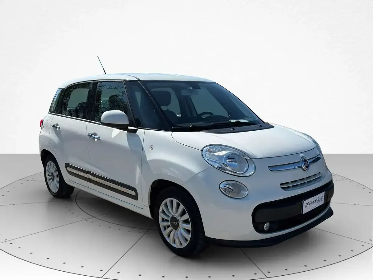 Usata Fiat 500L Lounge 95 CV (69 kW) 2017 Bianco Monovolume