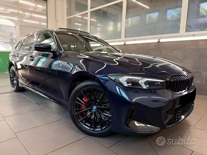 Usata BMW 330 M Sport 292 CV (214 kW) 2024 Blu Station wagon