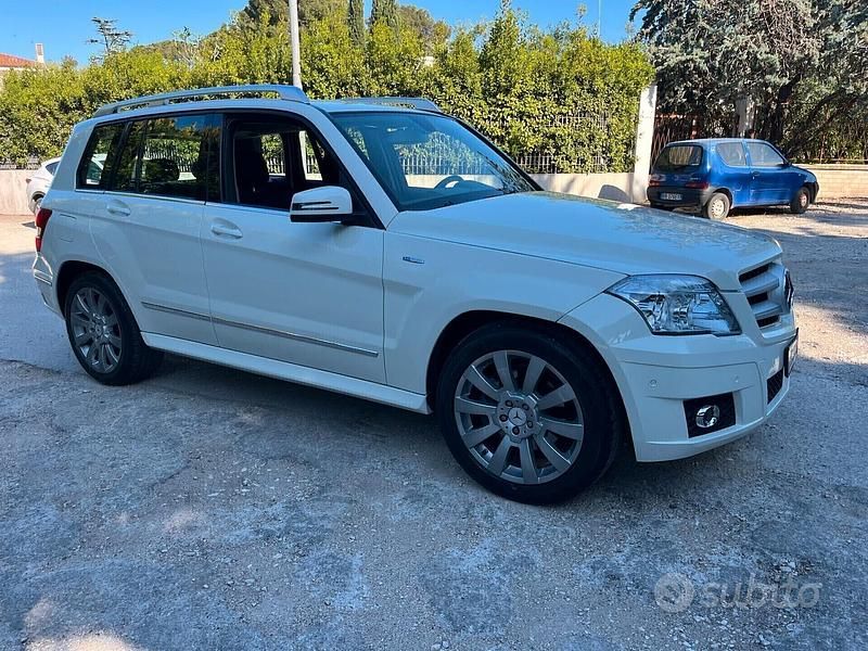Usata Mercedes GLK220 169 CV (124 kW) 2011 Bianco SUV