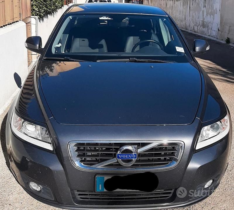 Usata Volvo V50 Plus 2012 Grigio Station wagon