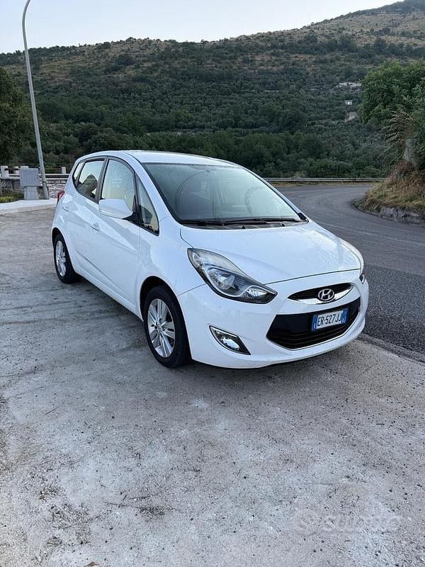 Usata Hyundai ix20 Comfort 116 CV (85 kW) 2013 Bianco Utilitaria