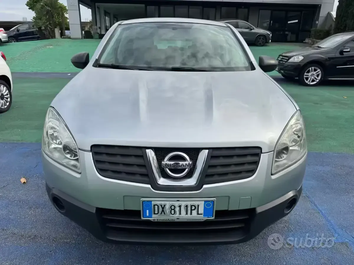 Usata Nissan Qashqai Tekna 115 CV (84 kW) 2009 Grigio SUV