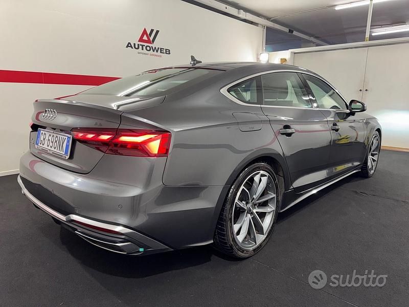 Usata Audi A5 S-Line 190 CV (139 kW) 2020 Grigio Berlina
