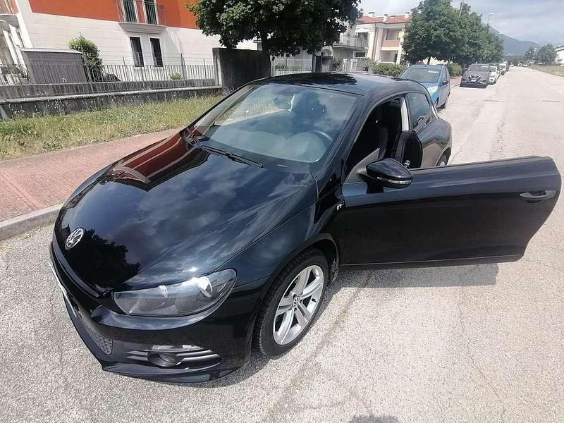 Usata VW Scirocco 122 CV (89 kW) 2011 Coupé