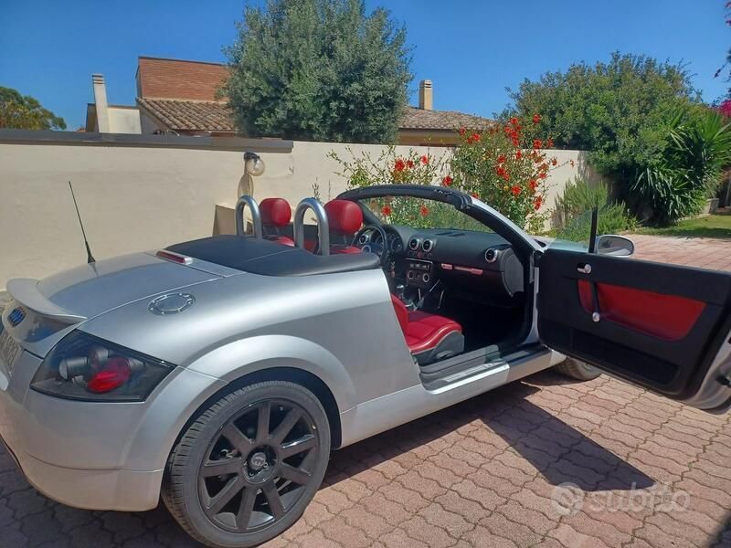 Usata Audi TT Roadster 2004 Grigio Cabrio