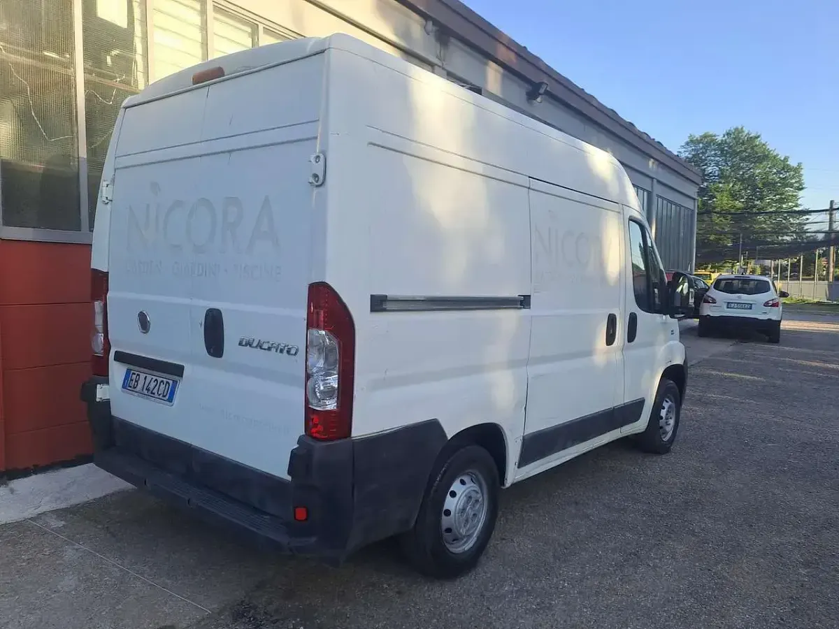 Usata Fiat Ducato 120 CV (88 kW) 2010 Bianco Furgone