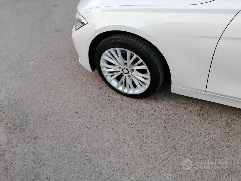 Usata BMW 318 2014 Bianco Station wagon