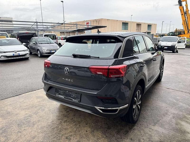 Usata VW T-Roc Style 150 CV (110 kW) 2021 Grigio SUV