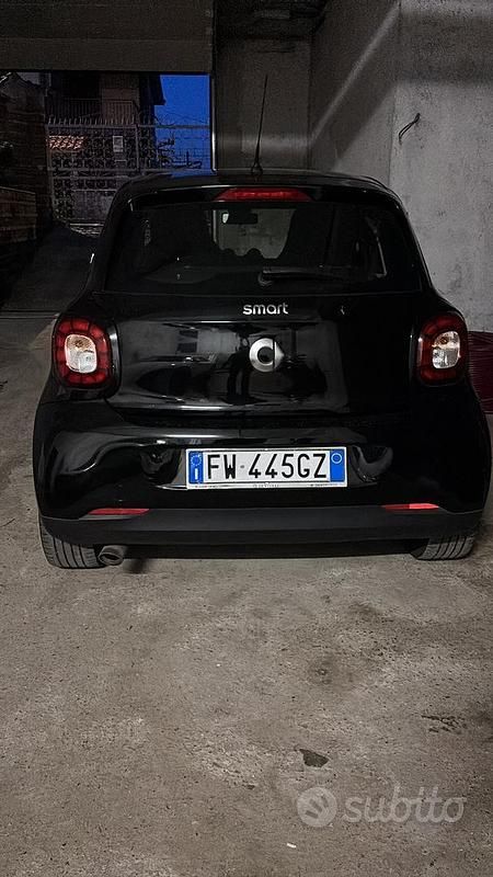 Usata Smart ForFour Passion 71 CV (52 kW) 2019 Utilitaria