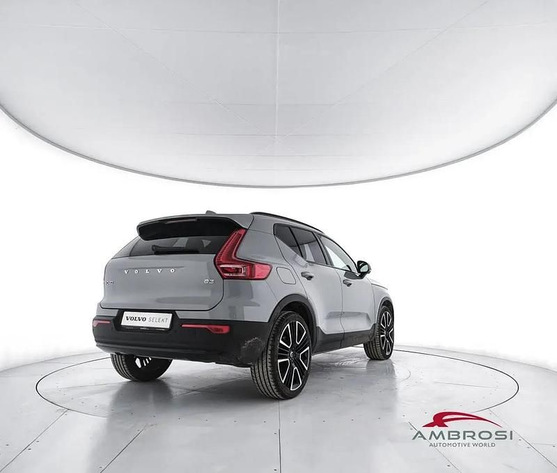 Usata Volvo XC40 Ultimate 163 CV (119 kW) 2023 Grigio SUV
