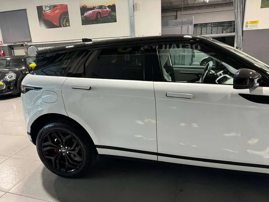 Usata Land Rover Range Rover evoque HSE 150 CV (110 kW) 2019 Bianco SUV