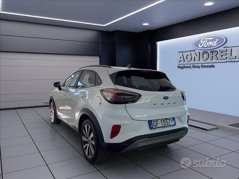 Begagnad Ford Puma Titanium S 125 HK (91 kW) 2021 Vit Sedan