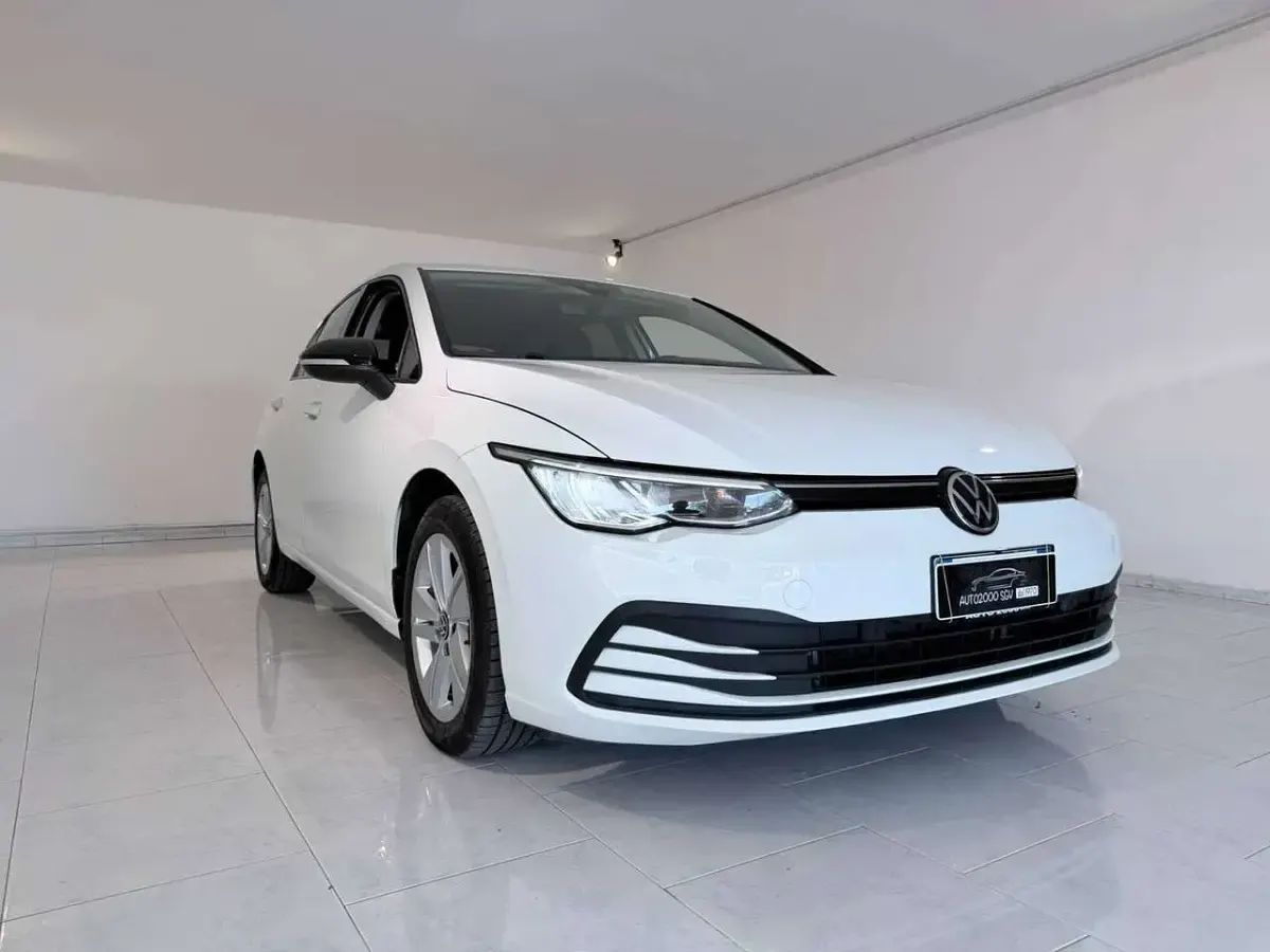 Usata VW Golf VIII 150 CV (110 kW) 2020 Other Berlina