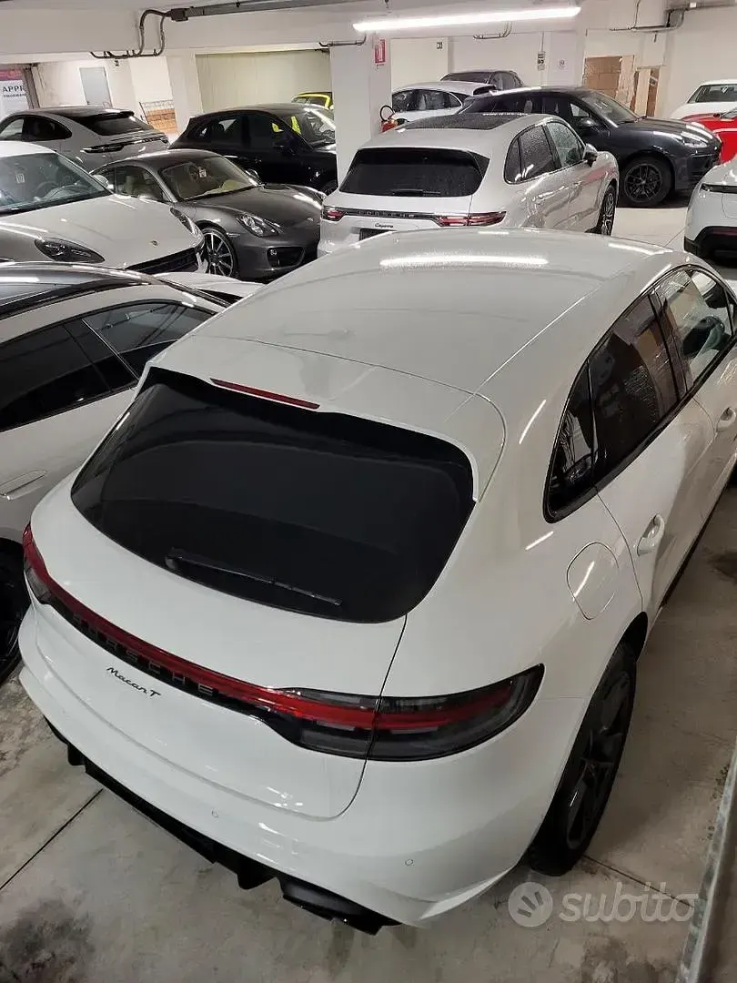 Usata Porsche Macan T 265 CV (194 kW) 2022 Bianco SUV