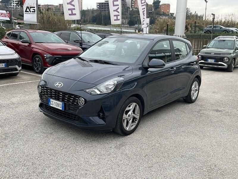 Usata Hyundai i10 67 CV (49 kW) 2021 Grigio Utilitaria