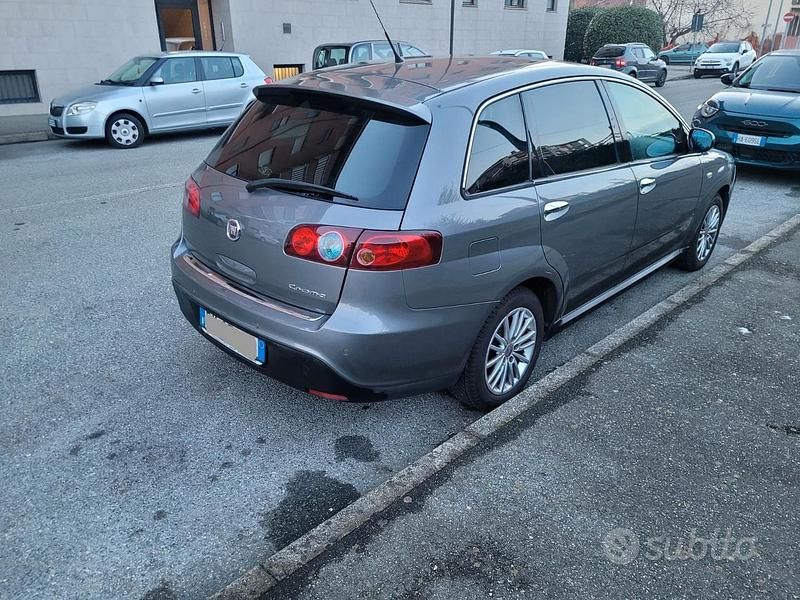 Usata Fiat Croma Active 120 CV (88 kW) 2008 Grigio Berlina