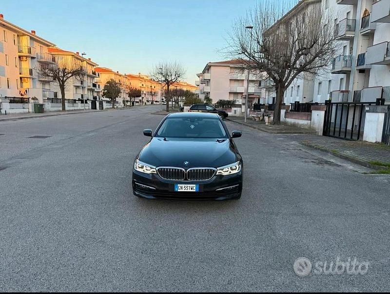 Usata BMW 518 2020 Nero Berlina