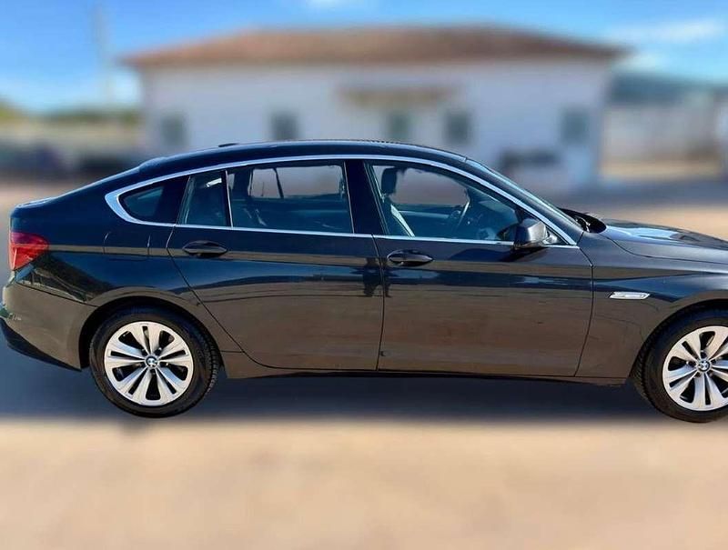 Usata BMW 520 184 CV (135 kW) 2012 Nero Station wagon