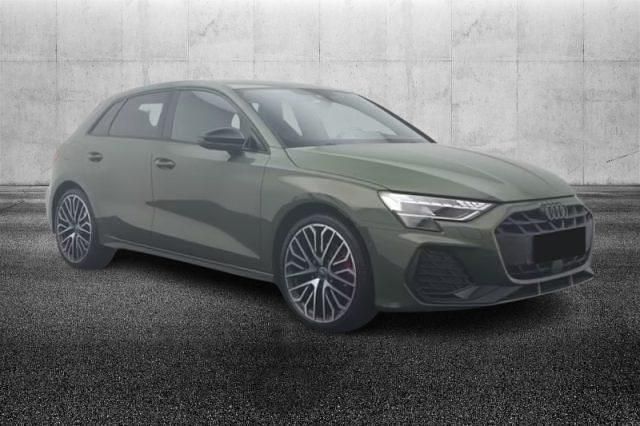 Usata Audi A3 S-Line 150 CV (110 kW) 2024 Verde Berlina