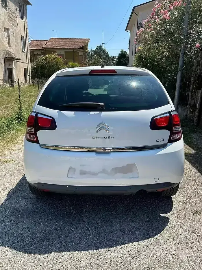 Usata Citroën C3 PureTech 82 CV (60 kW) 2016 Bianco Utilitaria