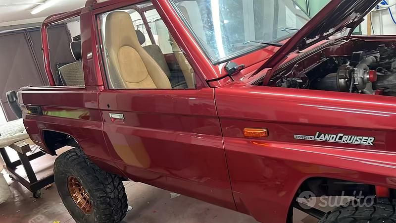 Usata Toyota Land Cruiser 1990 SUV