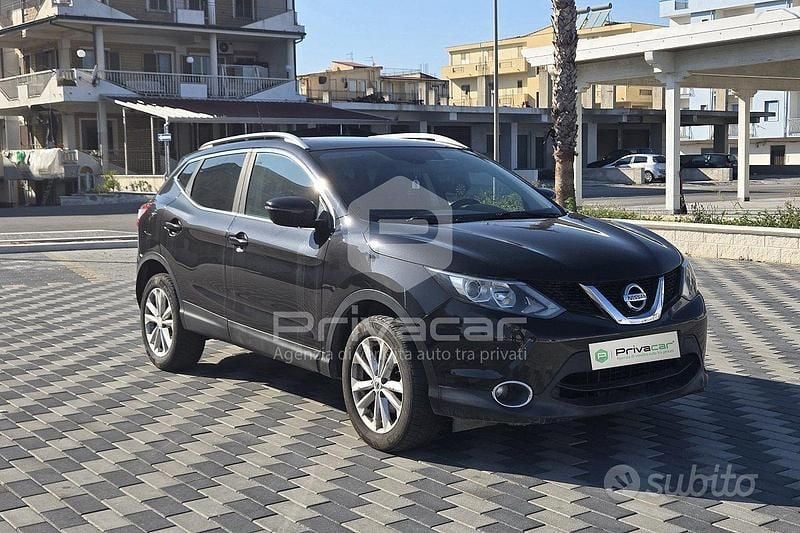 Usata Nissan Qashqai Acenta 110 CV (80 kW) 2016 Nero SUV