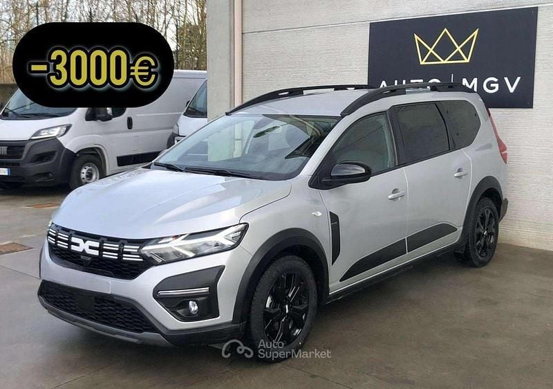 Usata Dacia Jogger Extreme 101 CV (74 kW) 2022 Grigio Monovolume