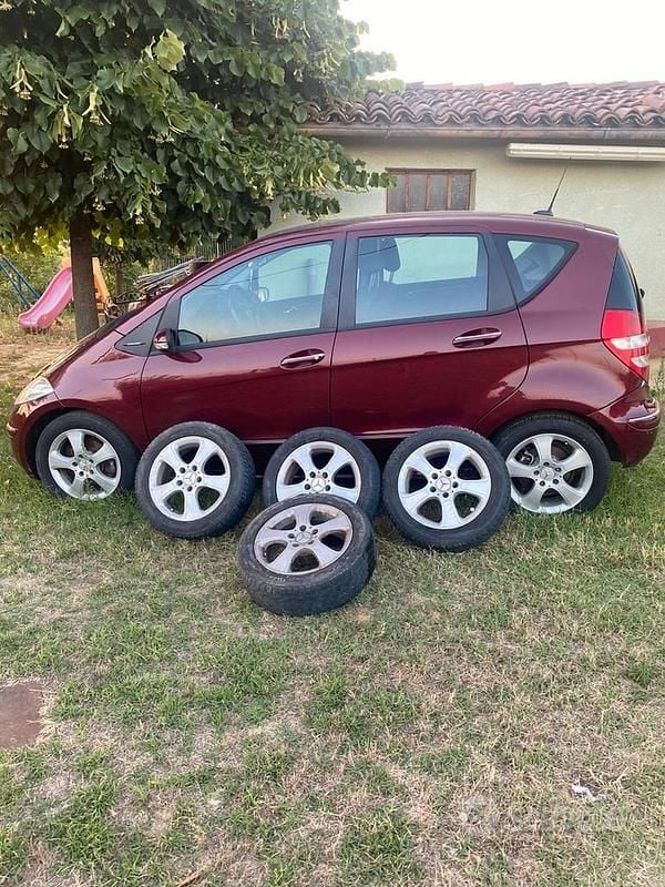 Rosso Usata 2006 Mercedes A200 Monovolume | 1500 € (Ottimo prezzo) - Immagine 1/4
