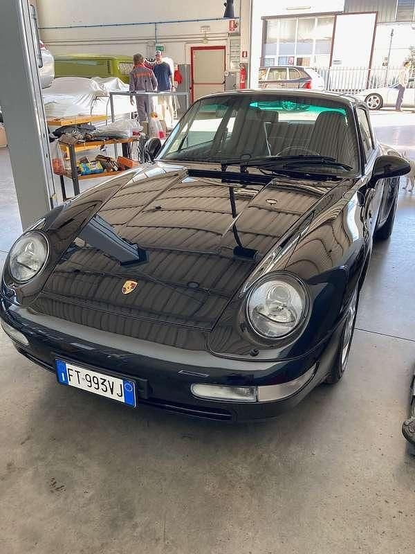 Verde Usata 1995 Porsche 911 Carrera 4 Coupé | 84.900 € - Immagine 1/4