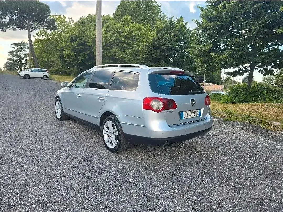 Usata VW Passat Highline 140 CV (102 kW) 2007 Argento Station wagon