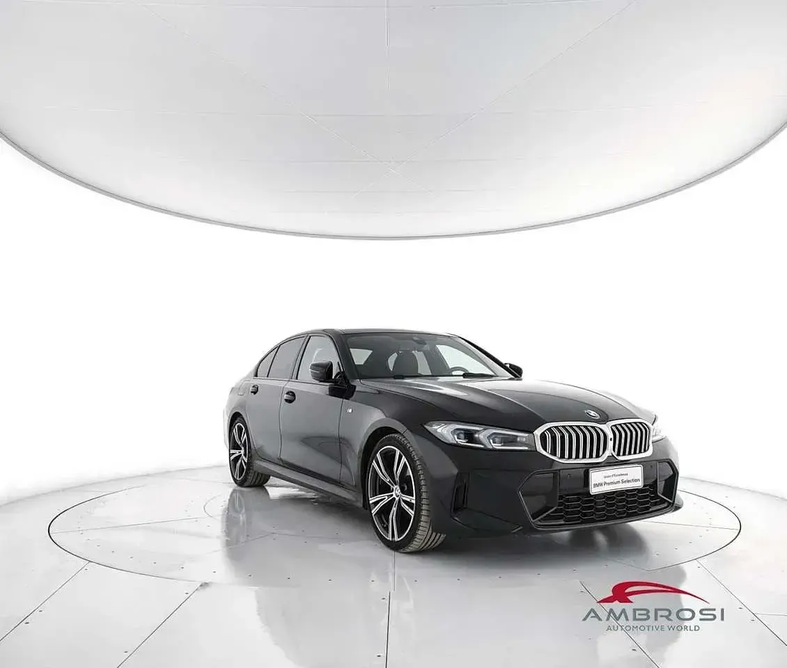 Occasion BMW 320 M Sport 190 PK (139 kW) 2024 Zwart Sedan