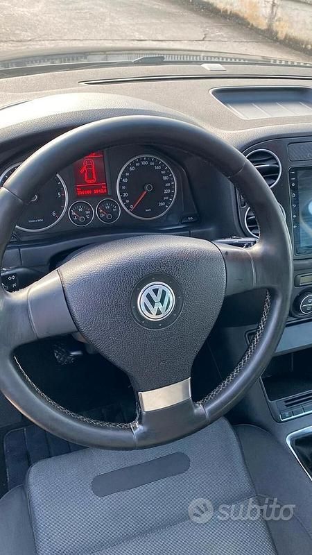 Usata VW Tiguan Sport 140 CV (102 kW) 2008 Nero SUV