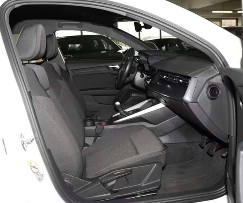 Usata Audi A3 110 CV (80 kW) 2023 Bianco Berlina