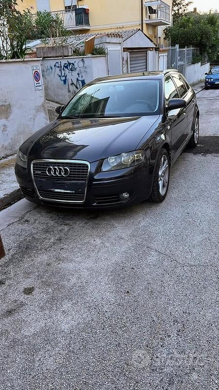 Begagnad Audi A3 2009 Svart Halvkombi